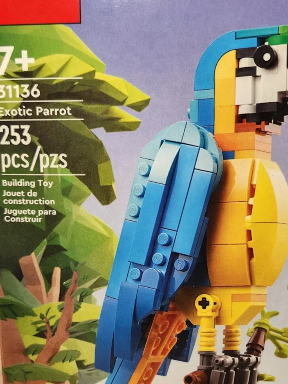 Lego Creator 3in1 Exotic Parrot Macaw Fish Frog Lego Set 253 Pieces CHRISTMAS Ma